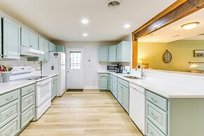 5 Pools: Pet-friendly Palmetto Dunes Condo!