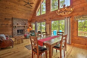 Deck + Game Room: Lakefront Landrum Cabin!