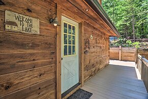 Deck + Game Room: Lakefront Landrum Cabin!