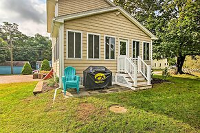 Charming Home w/ Yard: Steps to Pawcatuck River!