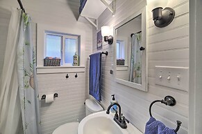 Cozy Fries Escape w/ Mountain & River Views!