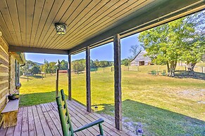 Lovely Flat Rock Cabin From 1905 w/ Fireplace