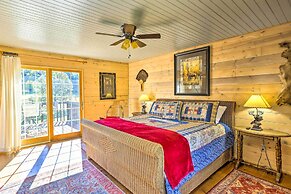 Lovely Flat Rock Cabin From 1905 w/ Fireplace