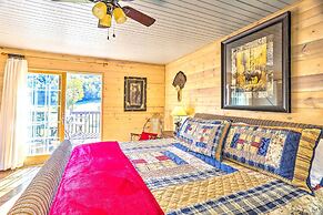 Lovely Flat Rock Cabin From 1905 w/ Fireplace