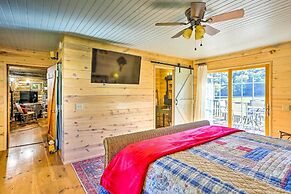 Lovely Flat Rock Cabin From 1905 w/ Fireplace