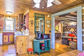 Lovely Flat Rock Cabin From 1905 w/ Fireplace