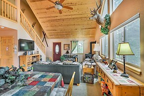 4 Mi to Pine Lake: Hathaway Pines Cabin w/ Deck