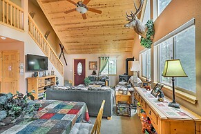 4 Mi to Pine Lake: Hathaway Pines Cabin w/ Deck