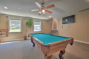 Spacious Granbury Home w/ Lakefront Outdoor Oasis!