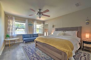 Spacious Granbury Home w/ Lakefront Outdoor Oasis!