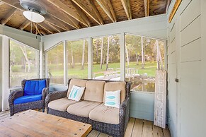 Lakefront Crockett Cabin w/ Boathouse & Kayaks!