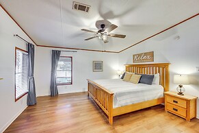 Lakefront Crockett Cabin w/ Boathouse & Kayaks!