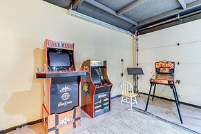 Dearborn Home w/ Games & Furnished Patio