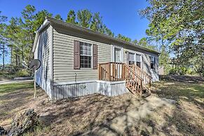 Keaton Beach Escape w/ Hot Tub < 2 Mi to Shore