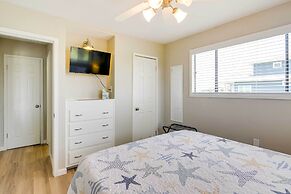 Freeport Home w/ Deck & Grill, Near Boat Ramp