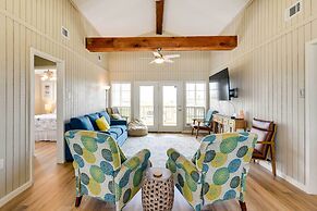 Freeport Home w/ Deck & Grill, Near Boat Ramp