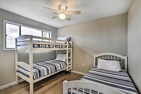 Freeport Home w/ Deck & Grill, Near Boat Ramp