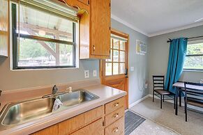 Cozy Bryson City Cabin Rental w/ Shared Yard