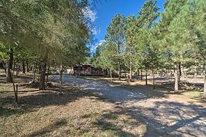 Pet-friendly Ruidoso Cabin w/ Hot Tub & Fire Pit