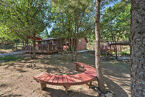 Pet-friendly Ruidoso Cabin w/ Hot Tub & Fire Pit