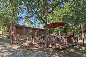 Pet-friendly Ruidoso Cabin w/ Hot Tub & Fire Pit