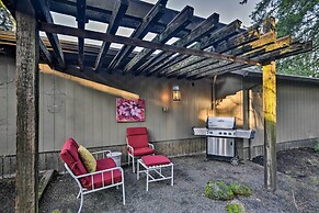 Spacious Hillsboro Home ~ 18 Mi to Portland!