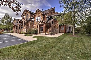 Spacious Condo w/ View < 1 Mi to Mtn Creek Resort!