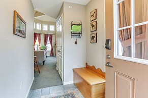 Spacious Condo w/ View < 1 Mi to Mtn Creek Resort!