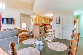 Spacious Condo w/ View < 1 Mi to Mtn Creek Resort!