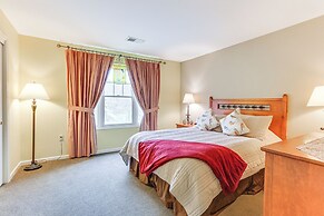 Spacious Condo w/ View < 1 Mi to Mtn Creek Resort!