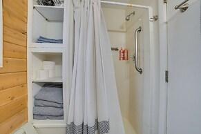 7 Mi to Nubs Nob: Lakefront Abode w/ Fire Pit!