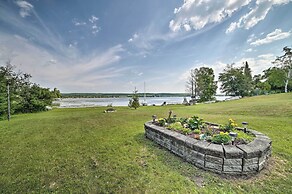 7 Mi to Nubs Nob: Lakefront Abode w/ Fire Pit!