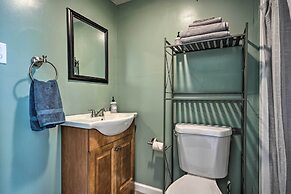 Comfortable Craftsman Home - 2 Miles to UB Campus!