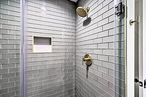 Modern Bentonville Home: Mountain Biker's Paradise