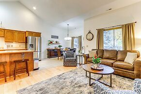 Walk Downtown: Modern 'coeur D'alene Getaway'