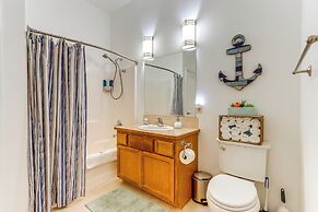 Walk Downtown: Modern 'coeur D'alene Getaway'