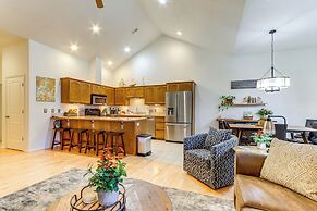 Walk Downtown: Modern 'coeur D'alene Getaway'