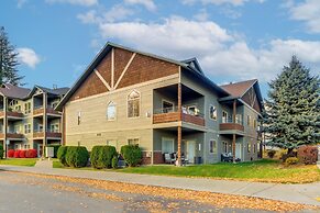 Walk Downtown: Modern 'coeur D'alene Getaway'