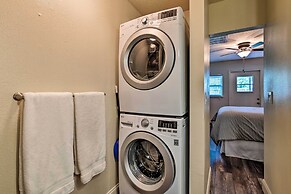 Walkable Winter Garden Bungalow: 3 Blocks to Dtwn