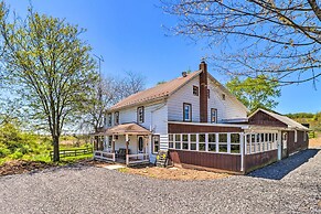 Lovely Mifflinburg Farmhouse - Multiple Decks