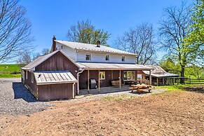 Lovely Mifflinburg Farmhouse - Multiple Decks