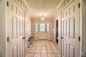 Pine Knoll Shores Getaway - Walk to Beach!