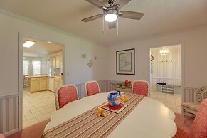 Pine Knoll Shores Getaway - Walk to Beach!