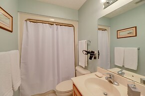 Pine Knoll Shores Getaway - Walk to Beach!