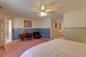 Pine Knoll Shores Getaway - Walk to Beach!