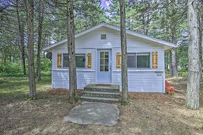 NEW Cute & Charming Cottage Near Castle Rock Lake!