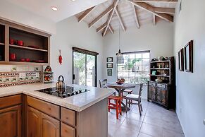 Country Club Home: 2br, 2 BA + Den ~ 1 Mi to Golf!