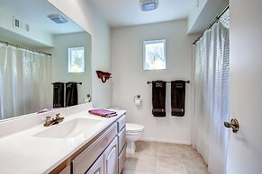 Country Club Home: 2br, 2 BA + Den ~ 1 Mi to Golf!