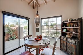 Country Club Home: 2br, 2 BA + Den ~ 1 Mi to Golf!