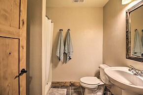 Quiet Riverside Retreat: Hike, Fish & Ski!